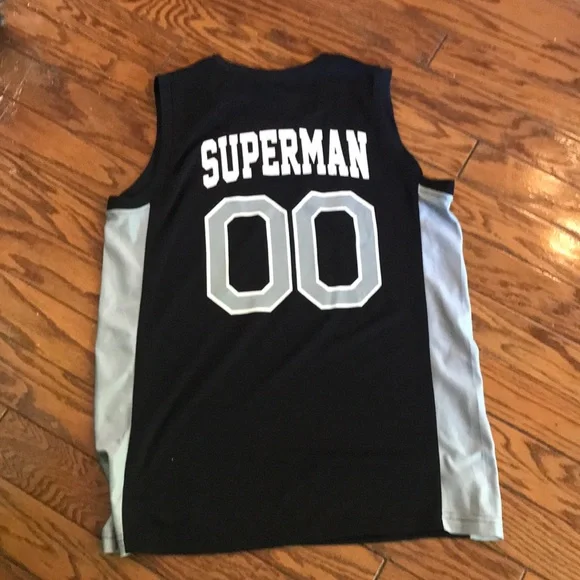 NWOT Men’s Med Superman Tank Top 👍 - Picture 4 of 5